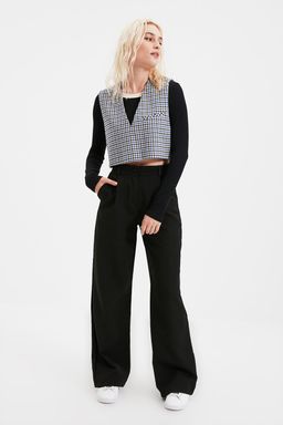 Siyah Yuksek Bel Wide Leg/Genis Paca Pileli Dokuma Kumas Pantolon TWOAW21PL0076