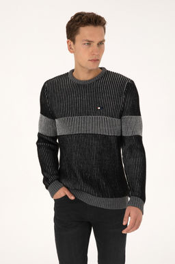 Erkek Slim Fit Bisiklet Yaka Siyah Kazak