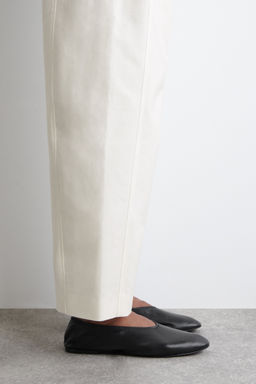 PANTAL?N BARREL LEG DE ALGOD?N PIMA - H&m фото 4