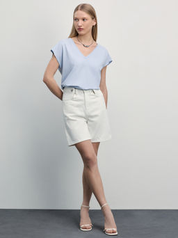 Базовая футболка со спущенным плечом / Zarina  фото 2