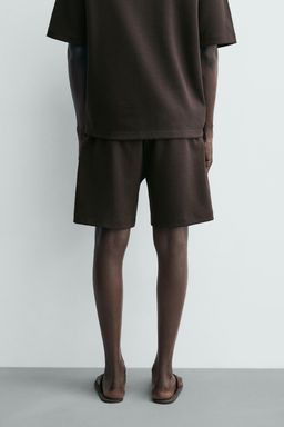 BERMUDA JOGGER RELAXED FIT INTERLOCK / Marr?n oscuro - Zara фото 11