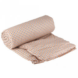 Одеяло 1,5 спальное "Виши" беж 145х210см, теплое, наполнитель 300г/м2 - файбер высшего сорта, чехол бязь "Комфорт" 121г/м2 (хлопок 100%), стеганое, упаковка "Компакт" пакет ПВХ, еврослот, д25х55см/1кг, "Домашняя мода" (Россия)