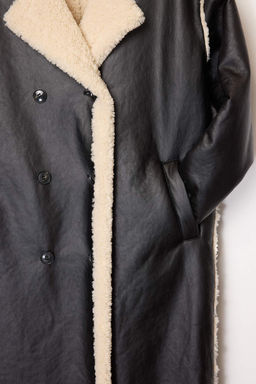 Siyah Cift Tarafl? Pelus Mono Kapama Oversize Uzun Suni Deri Kaban TWOAW26KB00000 - Trendyolmilla фото 4