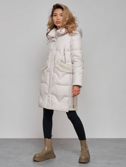 Пальто утепленное с капюшоном зимнее женское бежевого цвета 13332B - Visdeer фото 4