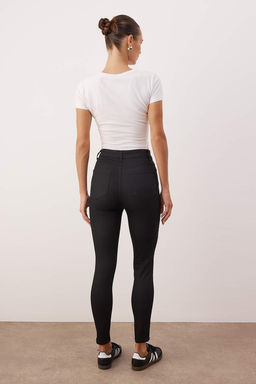 Siyah Yuksek Bel Esnek Skinny Jeans TWOAW26JE00250 - Trendyolmilla фото 4