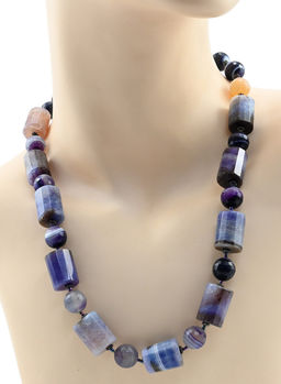 Колье из агата пати тонир. цилиндр с гранями 14*20мм, цв.фиолетовый, 52см