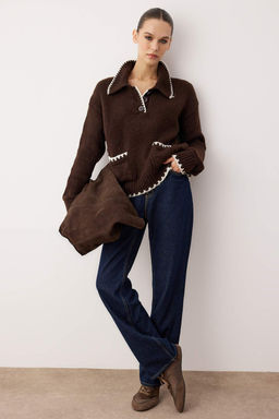 Kahverengi Yumusak Dokulu Genis Kal?p Triko Kazak TWOAW26KZ00134