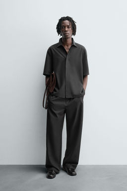 RELAXED FIT FLOWING SHIRT