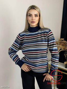 Свитер женский в полоску
