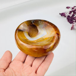 Чаша из Сердолика