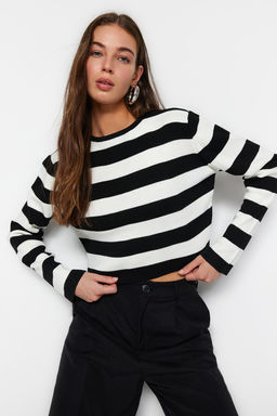 Siyah Crop Basic Cizgili Triko Kazak TWOAW23KZ00034