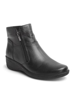 Ботинки Ионесси