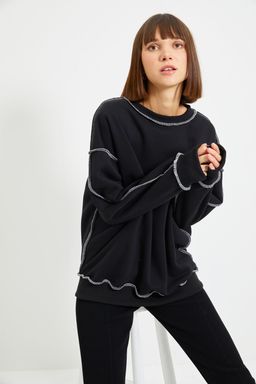TRENDYOLMILLA Siyah Regular/Normal Kal?p Karyoka Dikisli Kal?n Ici Polarl? Orme Sweatshirt TWOAW22SW0267  фото 2