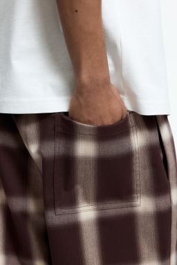 Pantal?n corto Loose Fit - H&m фото 5