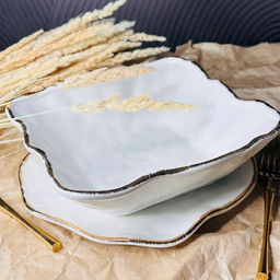 Квадратный салатник 23х8см ОФЕЛИЯ в под.уп.(х12)Фарфор арт.142-018