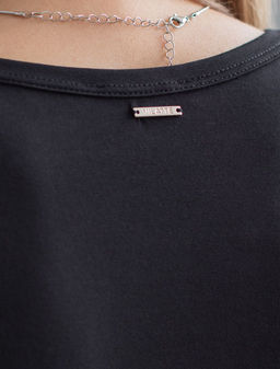 D43.226 Топ женский черный