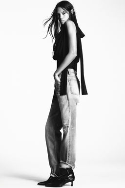 EMBOSSED HEEL ANKLE BOOTS