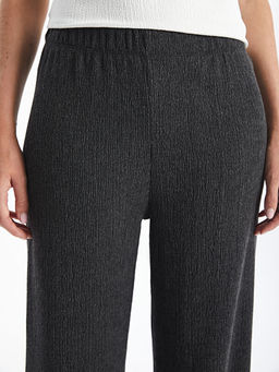 Beli Lastikli Dokulu Geni? Pa?a Kad?n Pantolon