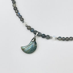 Бусы из Лунного камня и Лабрадора с кулоном 45 см +