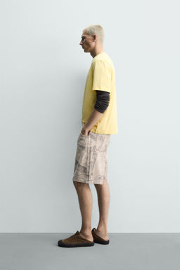 BERMUDA BAGGY FIT ESTAMPADO ?RBOLES / Estampado