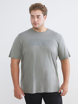 B?y?k Beden Bisiklet Yaka Bask?l? Erkek Ti??rt