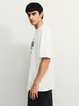 Футболка с принтом на груди / Zarina фото 4