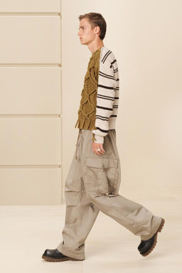 LTHR BTS 13 - Zara фото 2