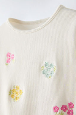 RIBBED T-SHIRT WITH EMBROIDERY - Zara фото 5