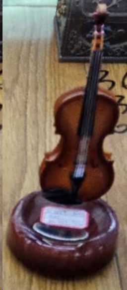 Сувенир музыкальный Скрипка 20х9 см / YR-105 /уп 72/