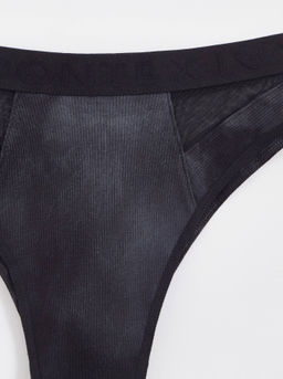 CONTE RIB WITH MESH LBR 2496 Трусы бразилиана из хлопка в рубчик и эластичной сеточки black tie dye - Conte elegant фото 4
