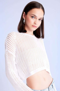 Regular Fit Bisiklet Yaka Krose Ajurlu Delikli Crop Triko Kazak - Defacto фото 5