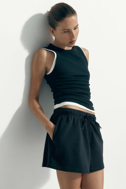 Pantal?n corto en sudadera con cord?n ajustable - H&m фото 2