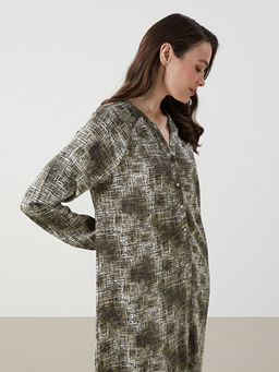 Ka??k Yaka Desenli Kad?n G?mlek Elbise