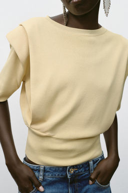 KNIT TOP WITH SHOULDER PADS - Zara фото 3