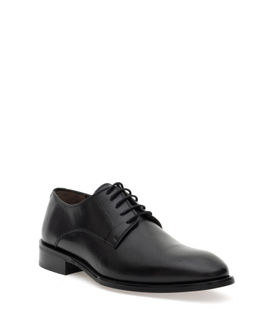 Черные классические туфли