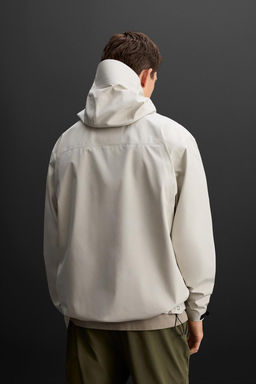 WATERPROOF TECHNICAL JACKET - Zara фото 13