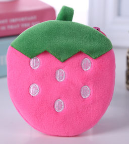 Кошелёк плюшевый "Strawberry", pink (10*11 см)
