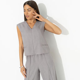 Жилет свободной посадки, Строго по моде