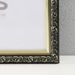 Фоторамка пластик "Винтаж" 40х50 см, черный с золотом (пластиковый экран)
