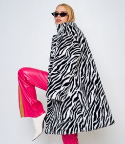 Шуба #КТ801 (4), белый - Dommod фото 3