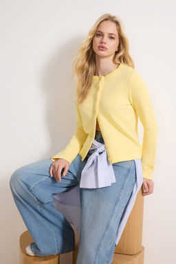 Teen Ac?k Sar? Dugmeli Regular/Normal Kal?p Orme Sweatshirt TWOAW26SW00162