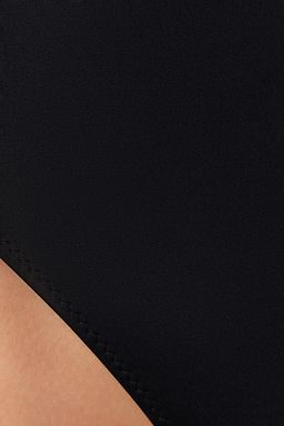 Siyah Straplez Cut Out/Pencereli High Leg Mayokini TBESS23MA00006