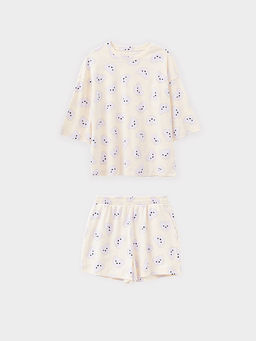 Комплект женский (футболка, шорты) бежевый с принтом мордочки - Mark formelle фото 10