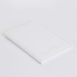 Обложка для паспорта, белая