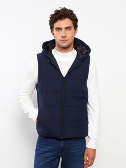 Standart Kal?p Kap??onlu Erkek Yelek