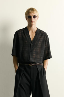 CAMISA SEMITRANSPARENTE JACQUARD CUADROS / Negro