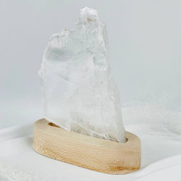 Срез Селенита на подставке