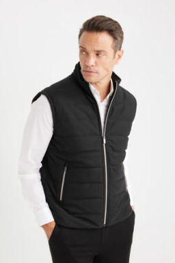 Slim Fit Dar Kesim Dik Yaka Fermuarl? Yelek