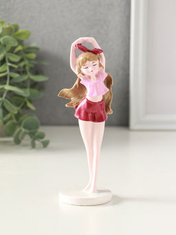 Фигурка полистоун «Девочка в розовых шортиках», 5×5×15 см