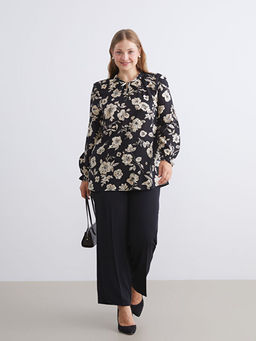 Ba?lamal? Yaka Desenli Bluz